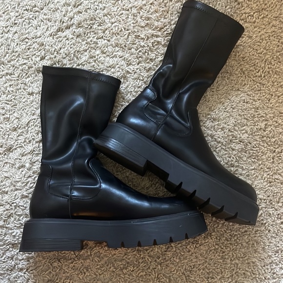 PLATFORM ANKLE BOOTS - Picture 2 of 2